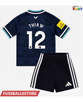 Günstige Newcastle United Malick Thiaw #12 Auswärts Trikotsatzt Kinder 2026-27 Kurzarm (+ Kurze Hosen)
